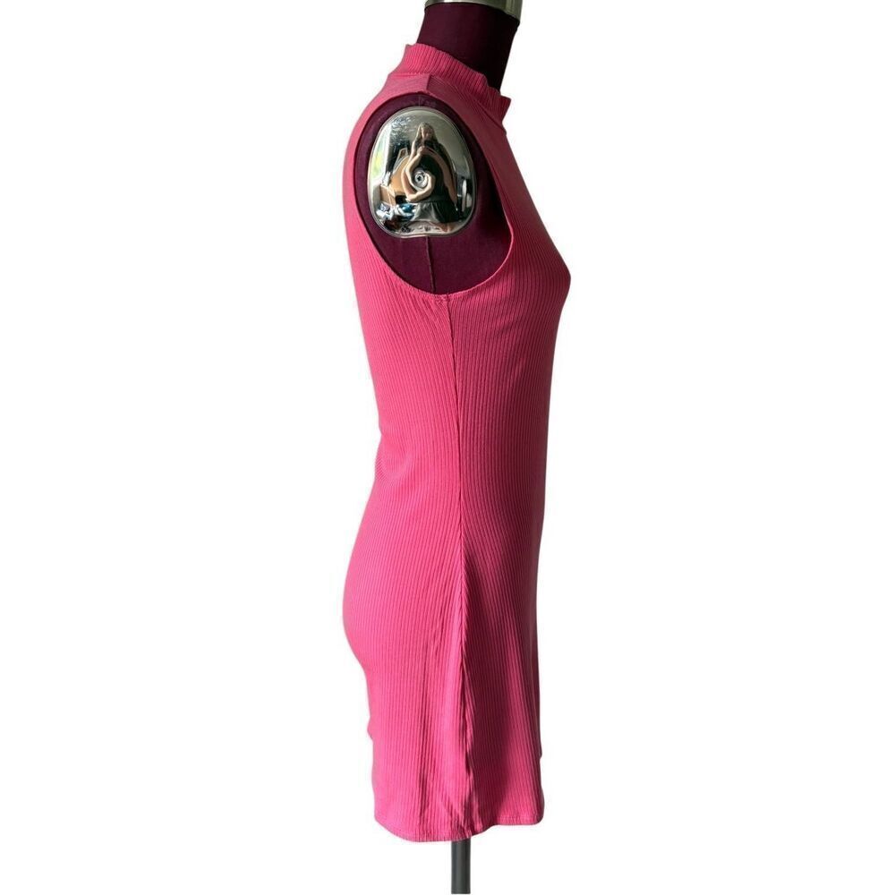 Reformation Skylar Knit Mini Dress size M Pink Sleeveless - Picture 8 of 8